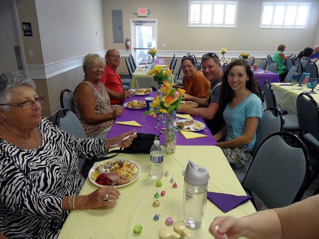 Easter Dinner - 2015 - Slide 9