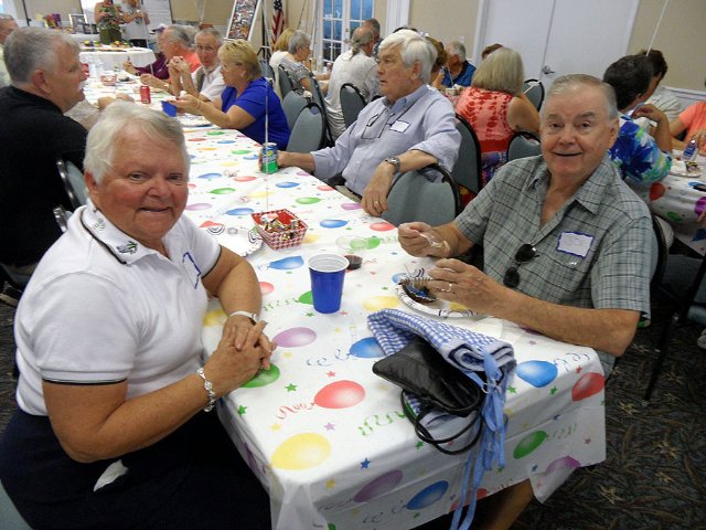 Les Downings 90th birthday Party - Slide 47