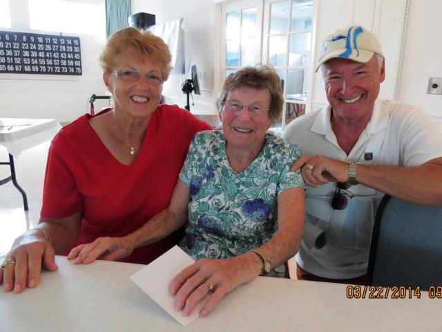 Coffee and Doughnuts with Muriel Lyon <br>
Photos by Nora Szabo - Slide 26