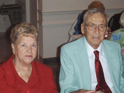 Christmas Dinner and Dance - GTB - 2005<br> Photos by Rene Dube - Slide 7